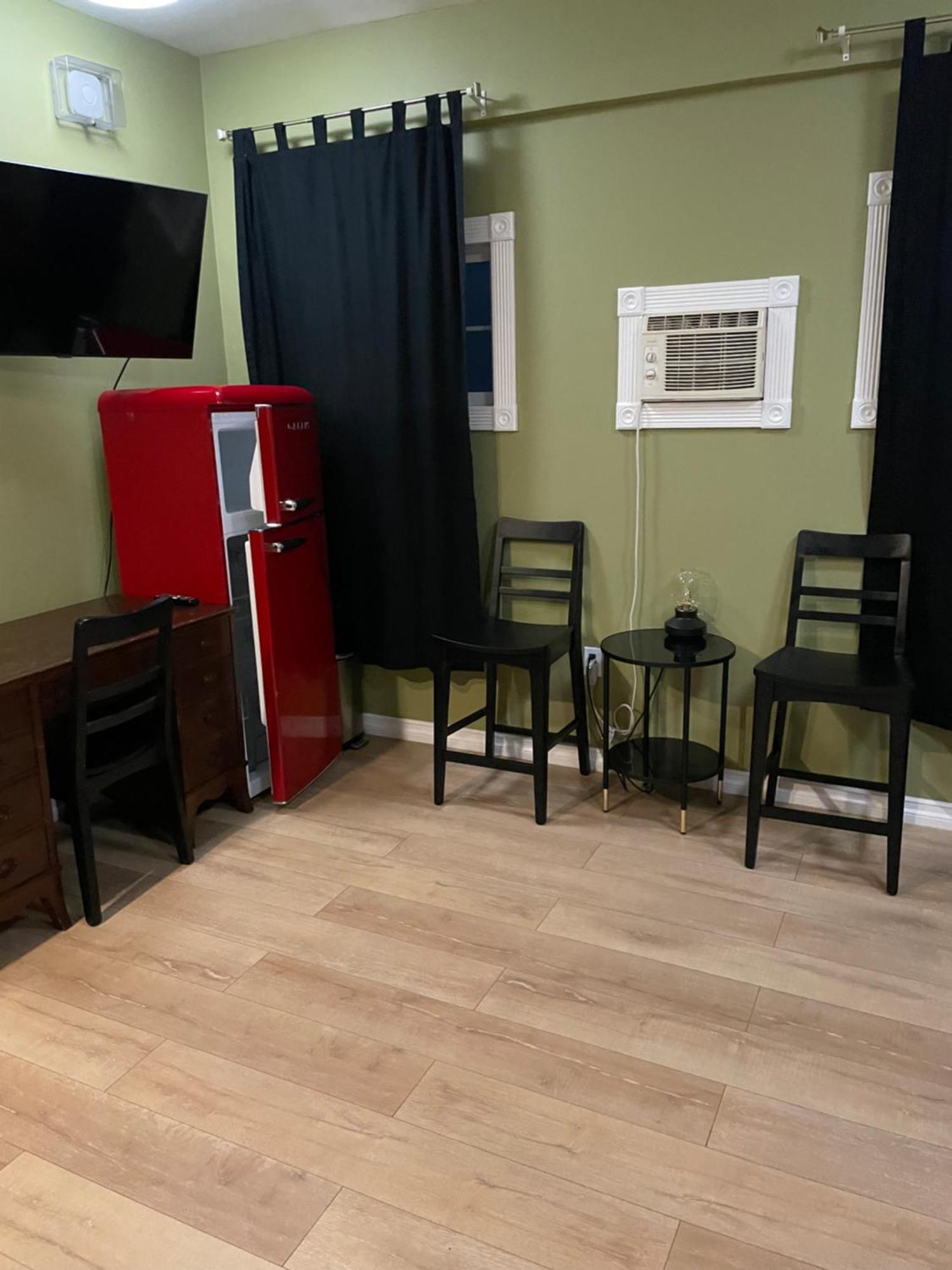 Private Room W/ Private Full Bathroom & Wifi & Ac & Shared Kitchen In 洛杉矶 外观 照片