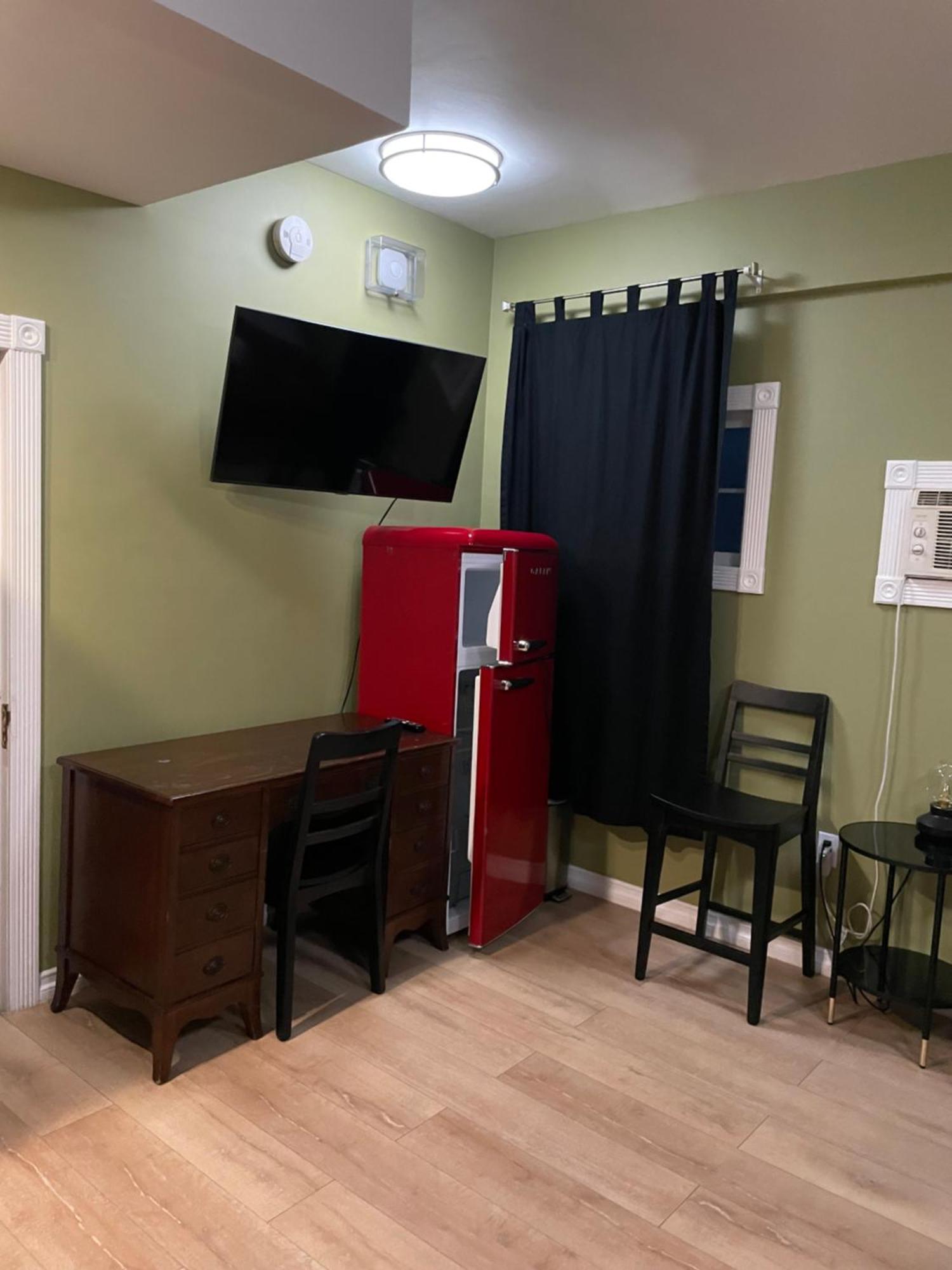 Private Room W/ Private Full Bathroom & Wifi & Ac & Shared Kitchen In 洛杉矶 外观 照片